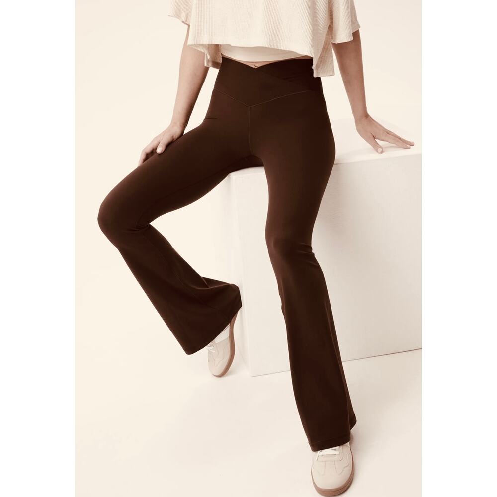 NWT OFFLINE By Aerie Real Me High Waisted Crossover Flare Legging Brown Small